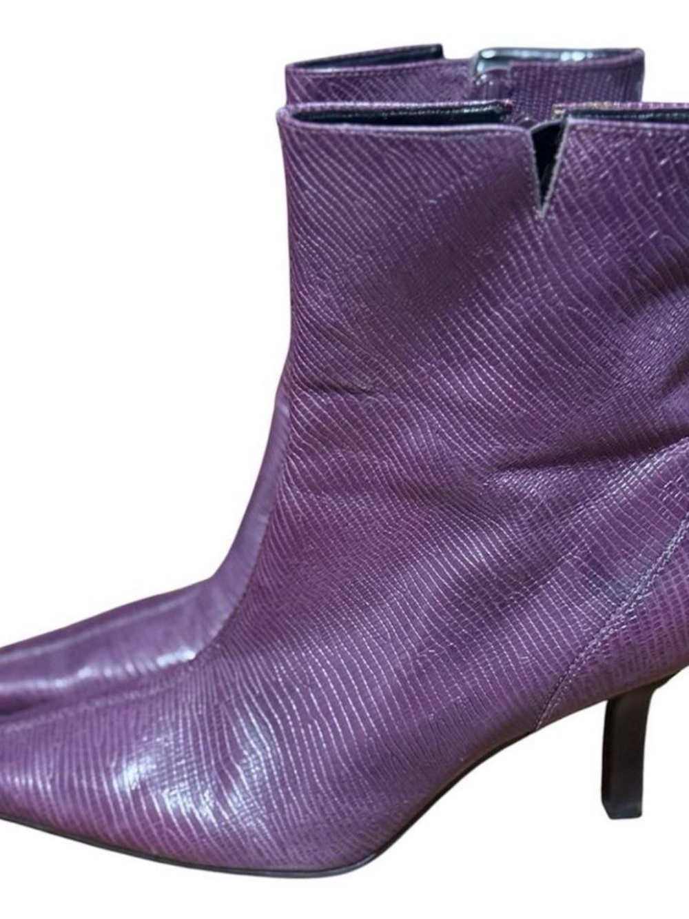 Gianni Bini Women’s Purple Textured Pointed-Toe Ankle Boots